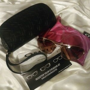 Oakley Sanctuary- Rose Gold -Women's